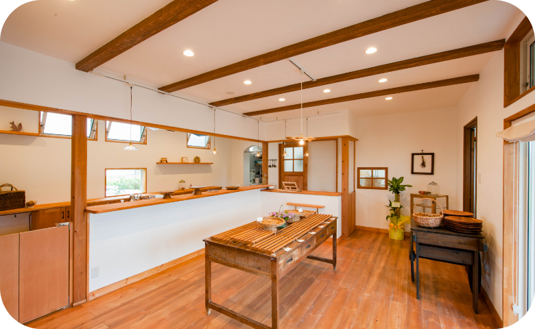 厳選された「自然素材」 内観写真